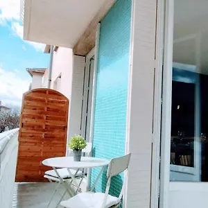 L'échappée Belle Parking Netflix Disney Clim By Rentabao Appartamento Avignone